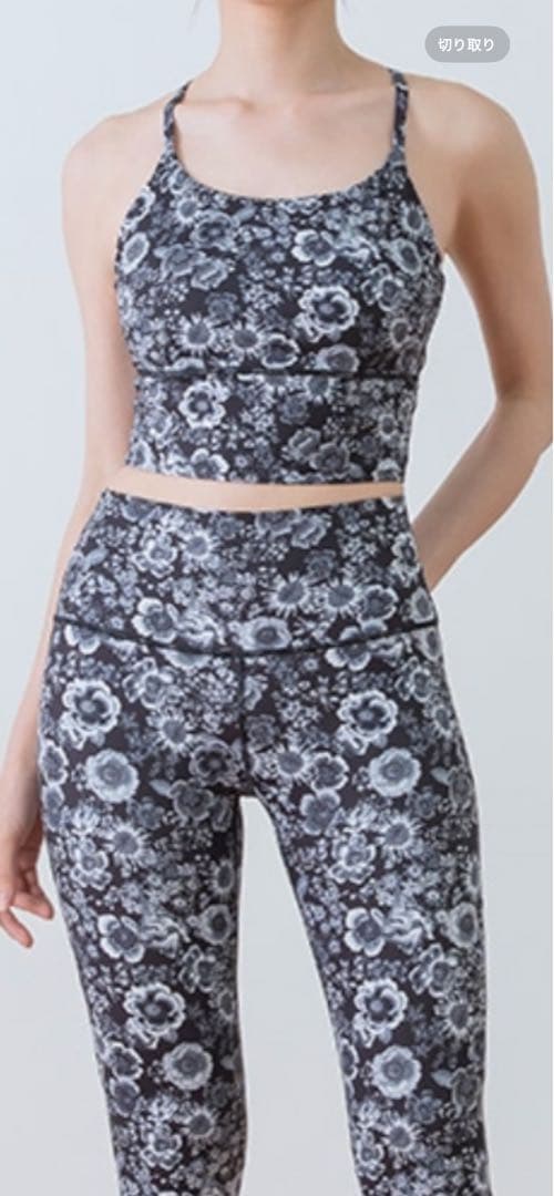 ホットスタジオLAVAセット、上ウェア、エッセンシャルバーム、ラップタオル