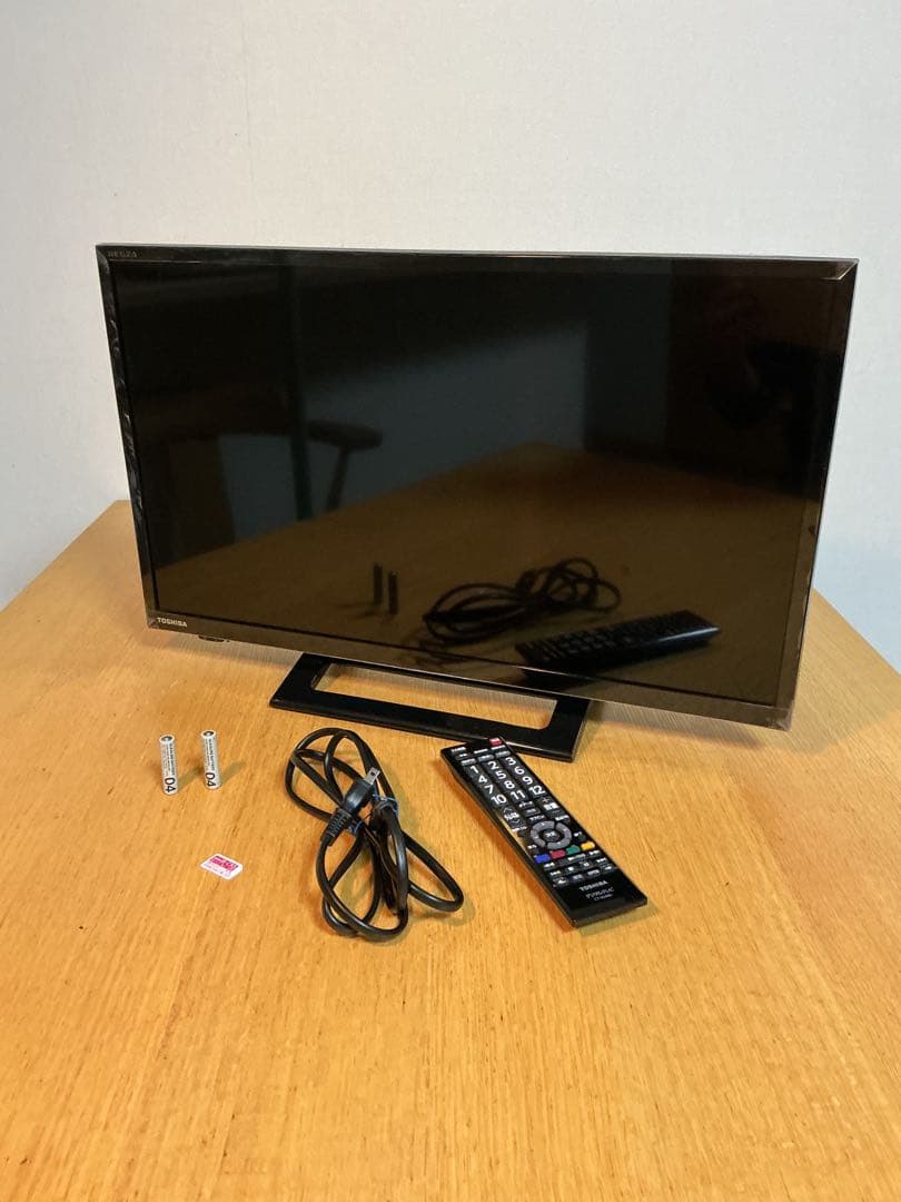 ⭐︎美品　東芝 REGZA 24インチ テレビ 24S24 2021年　おまけつき