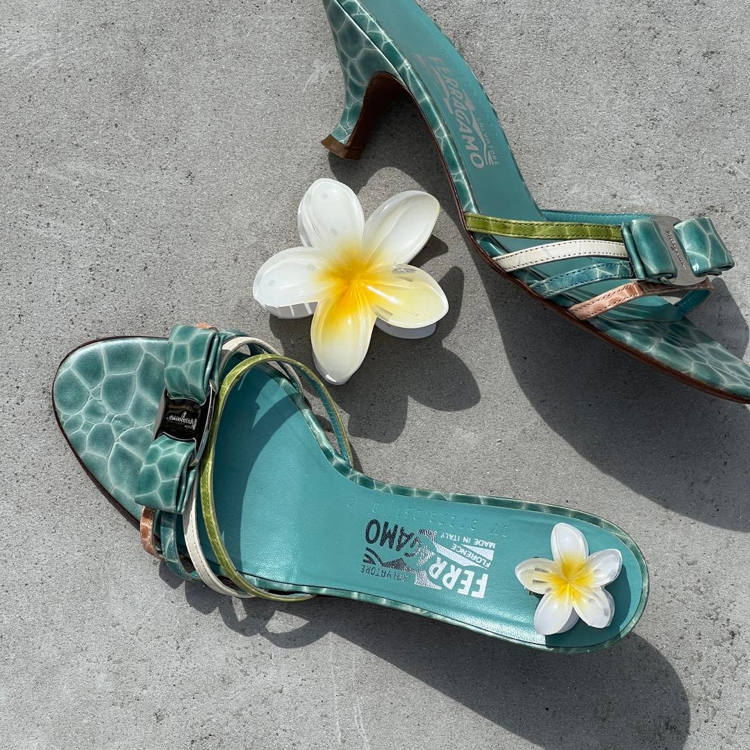 Ferragamo (8D) ミュール