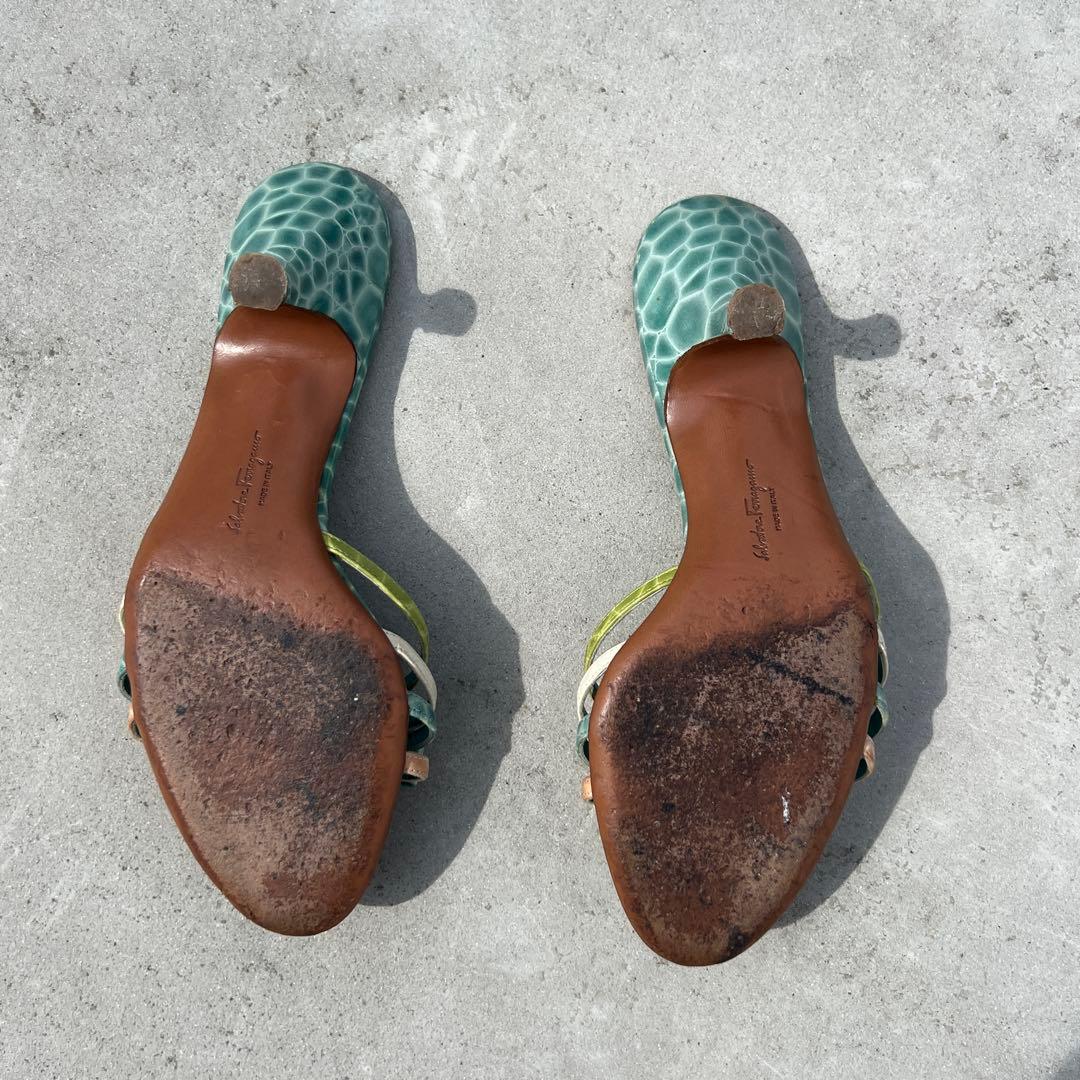 Ferragamo (8D) ミュール