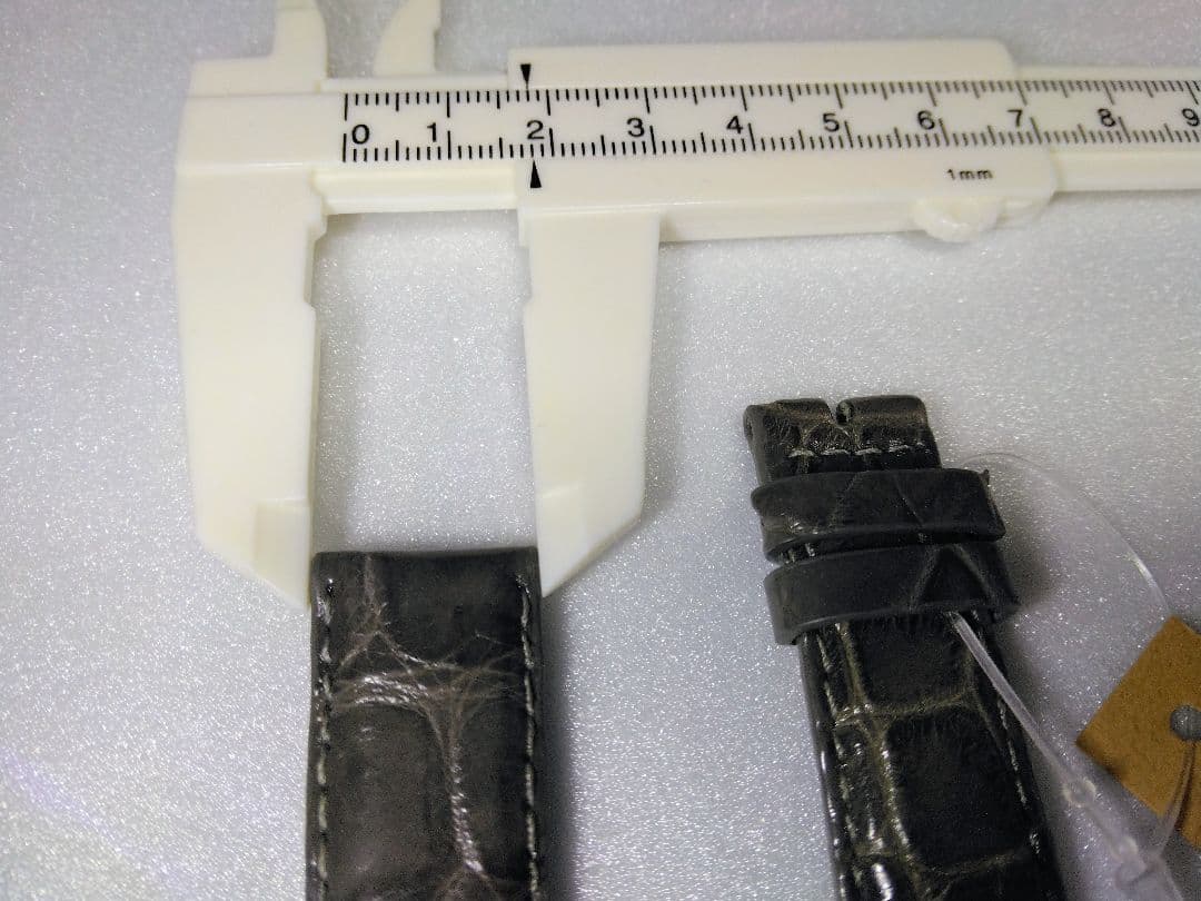 【美品】 高級 本革 18-16mm クロコダイル 腕時計ベルト ダークアッシュ