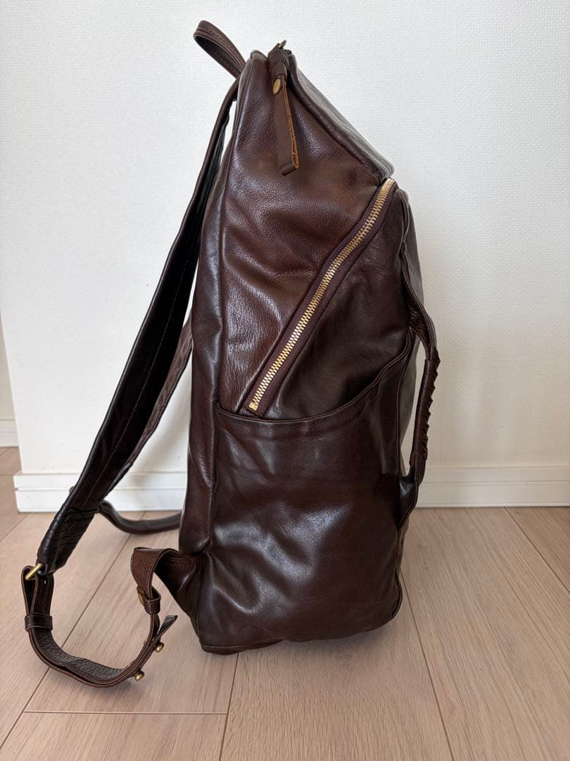 コーネリアンタウラス タートルリュック　ダークブラウン　定価12万