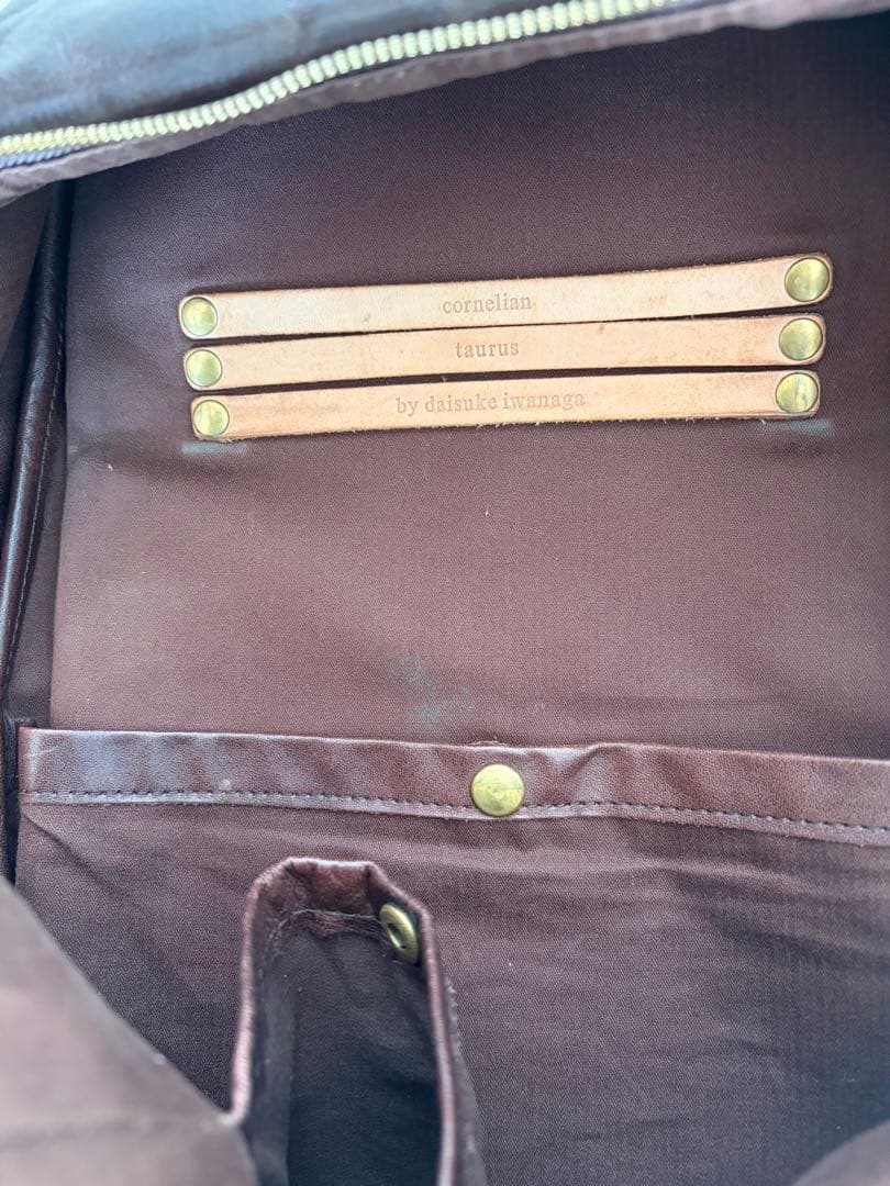 コーネリアンタウラス タートルリュック　ダークブラウン　定価12万