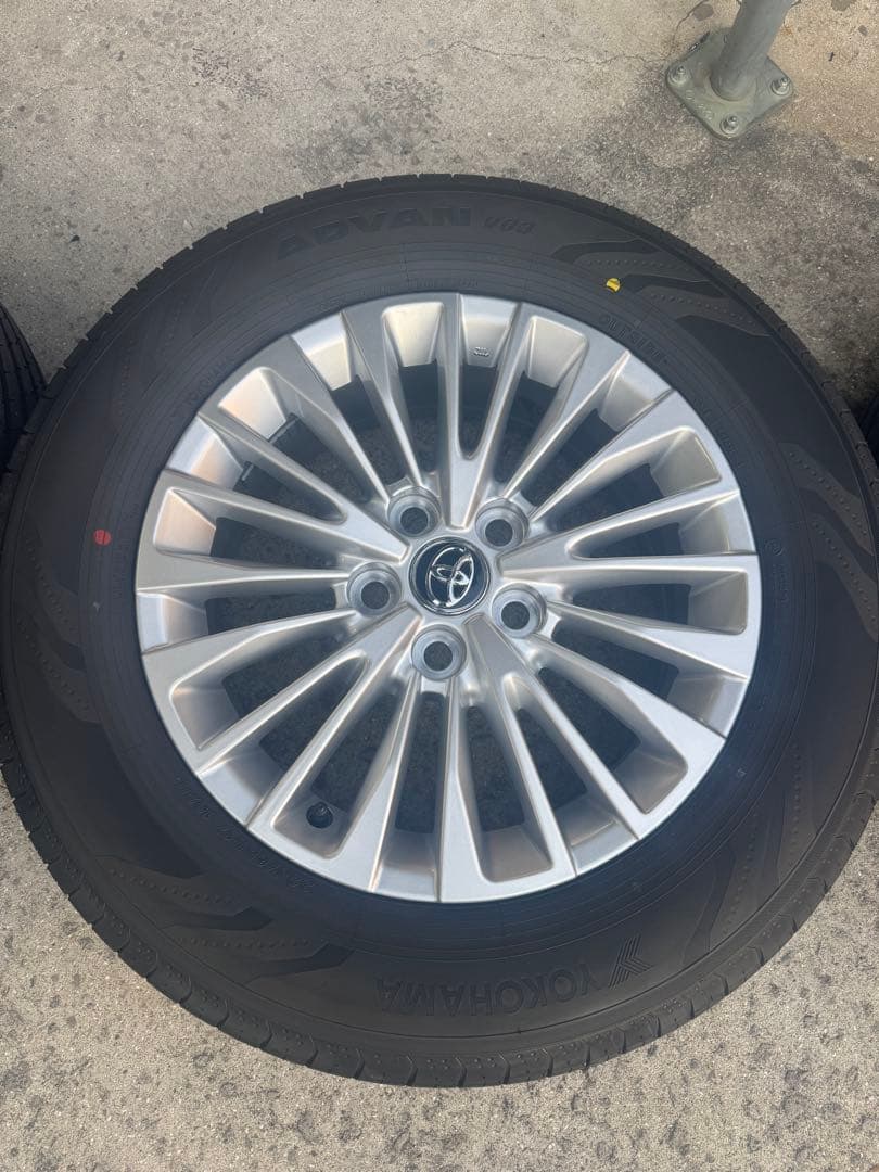 ほぼ新車外し アルファード40 純正17イン タイヤホイールセット 4本セット