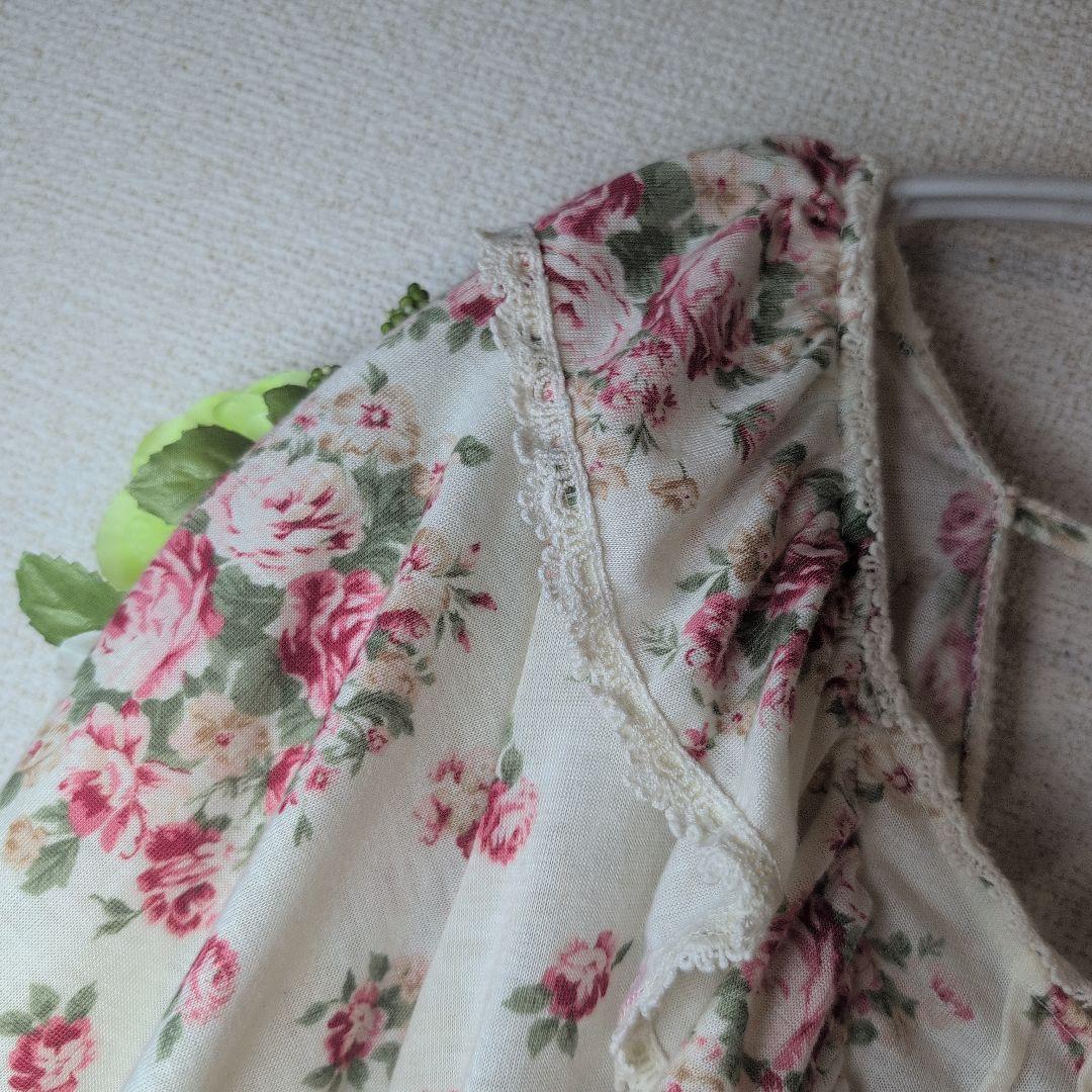 ♡LIZLISA♡flower 平成ギャル リズリサレース編み上げ花柄トップス