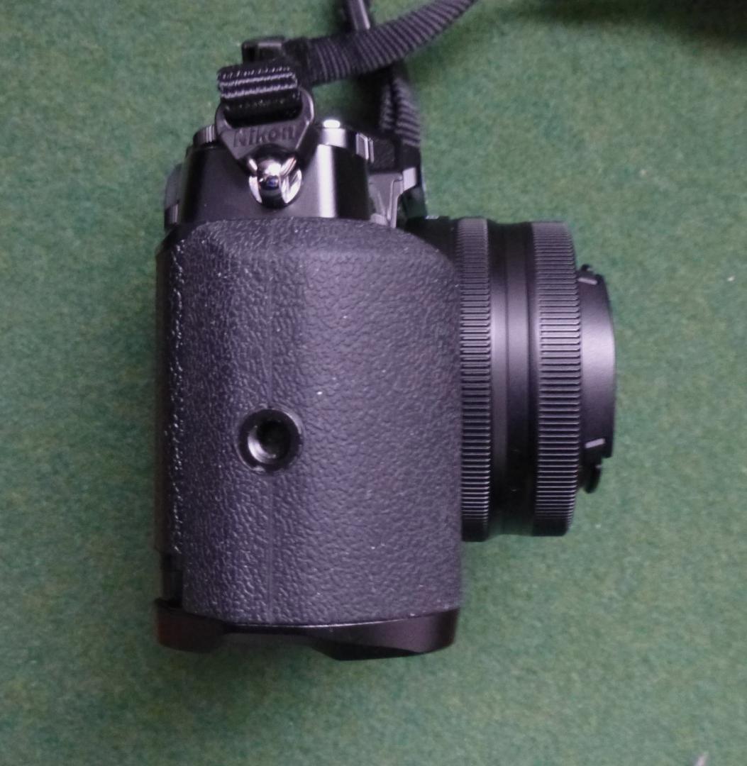 美品　Nikon Z fc ミラーレス一眼 レンズキット　おまけ付き