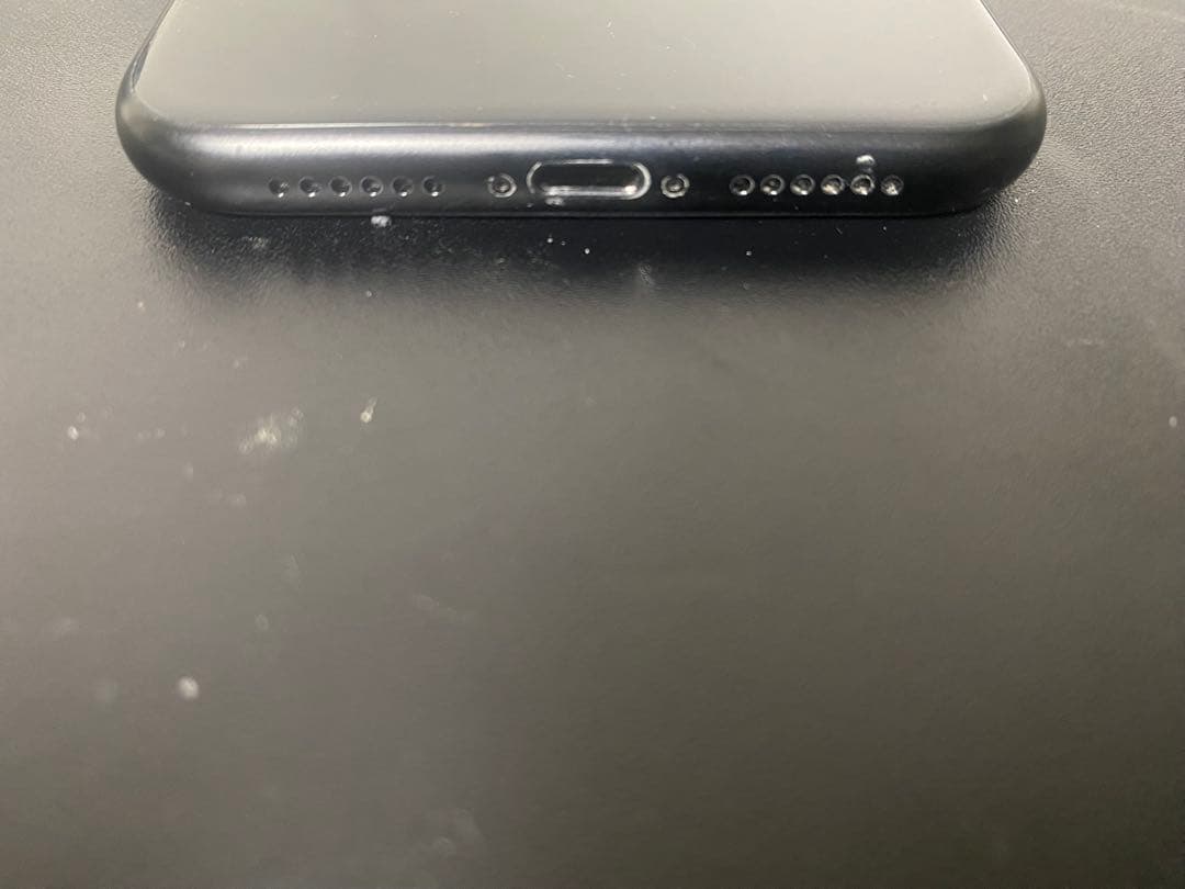 P*h様 Apple iPhone XR ブラック 本体