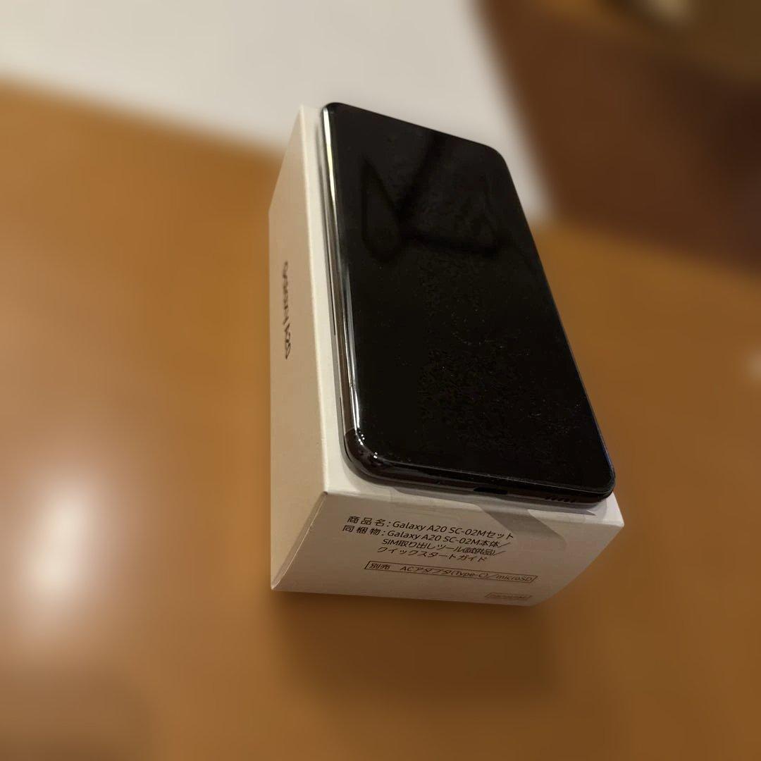 新品 docomo Galaxy A20 SC-02M 本体