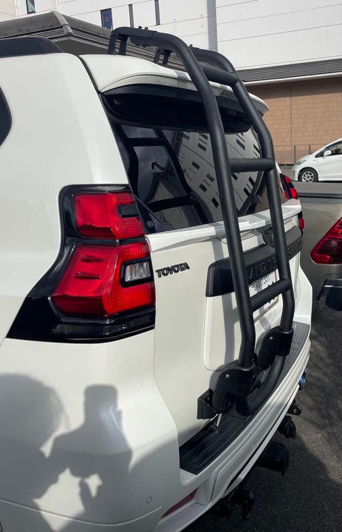 プラド150 TERZOリアラダー【チッピング塗装➕超耐久マッドブラック塗装】