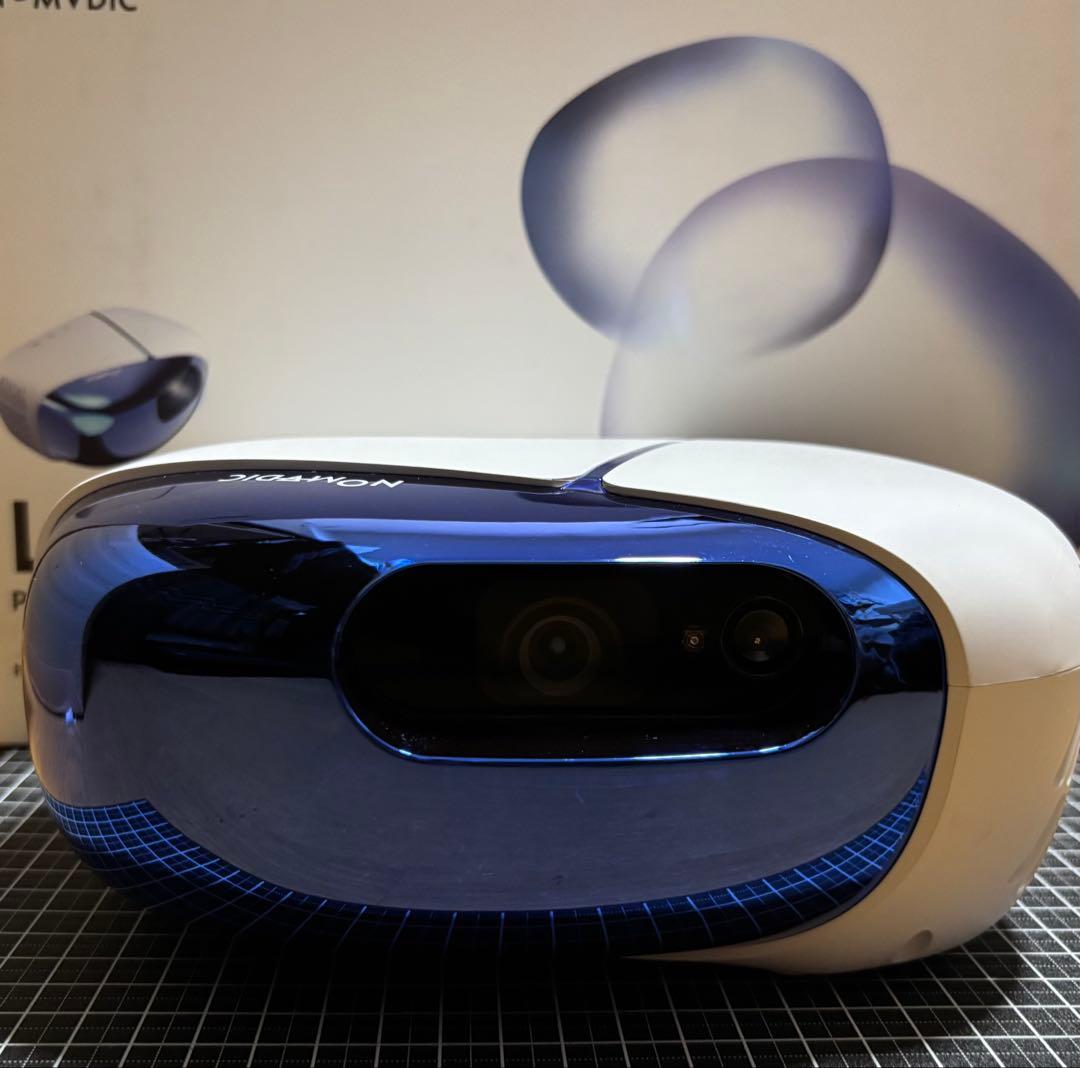 NOMVDIC L500 3色レーザープロジェクター