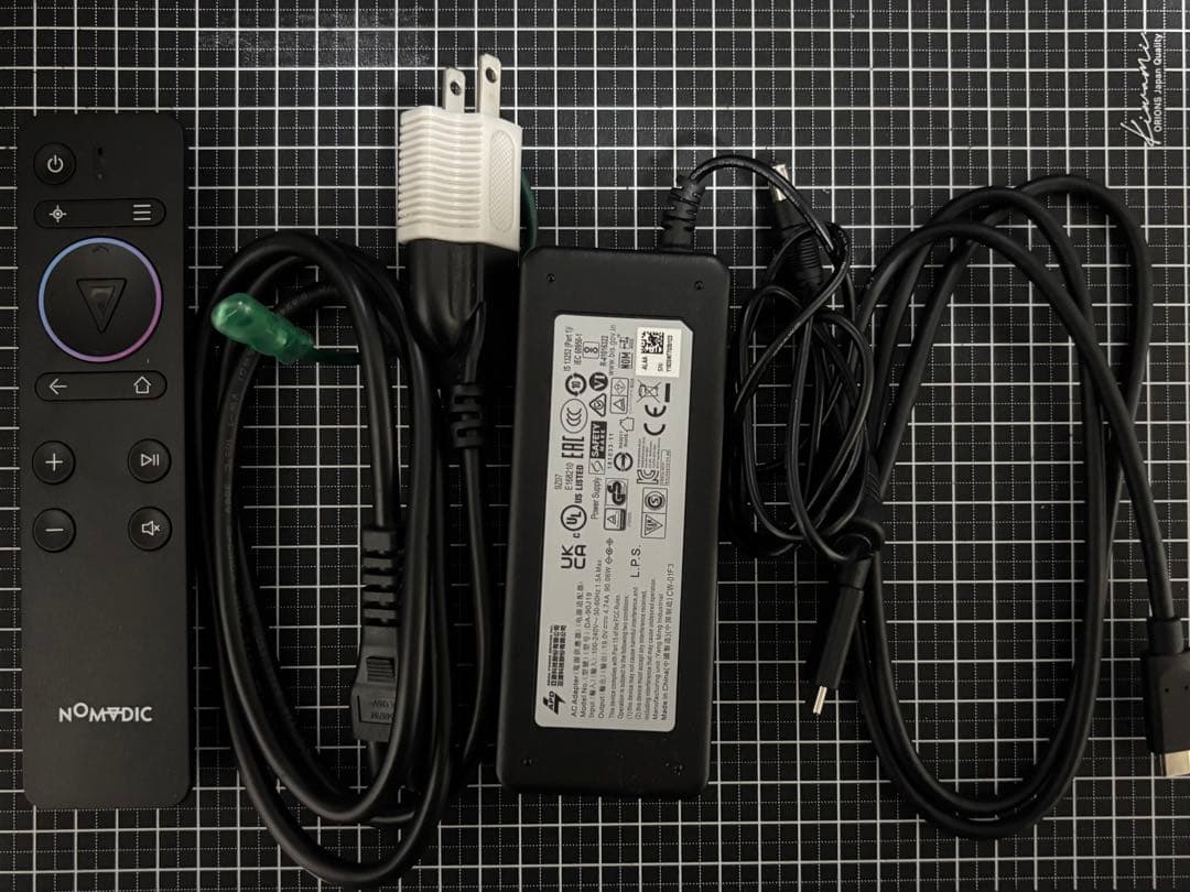 NOMVDIC L500 3色レーザープロジェクター