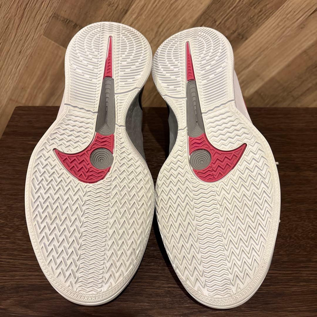 ナイキ サブリナ 2 26cm