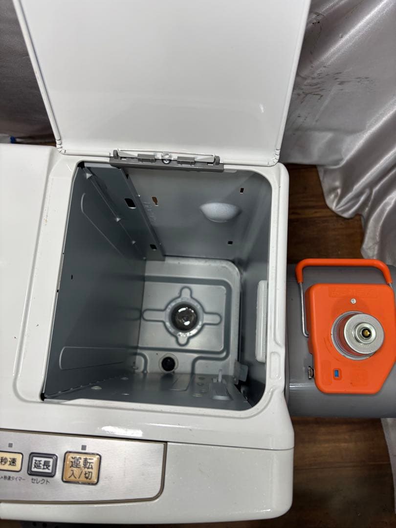 菅202 ハイパワー　コロナファンヒーター　〜24畳