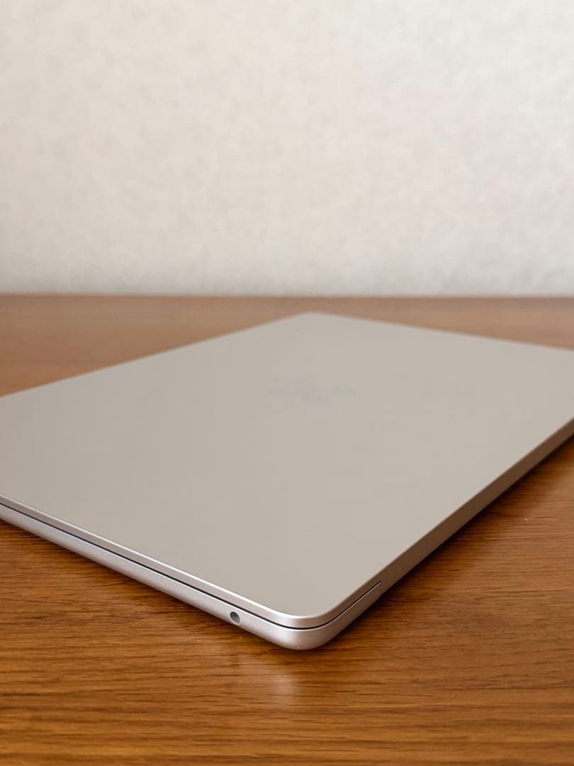 M2 MacBook Air 8GB 256GB USキーボード