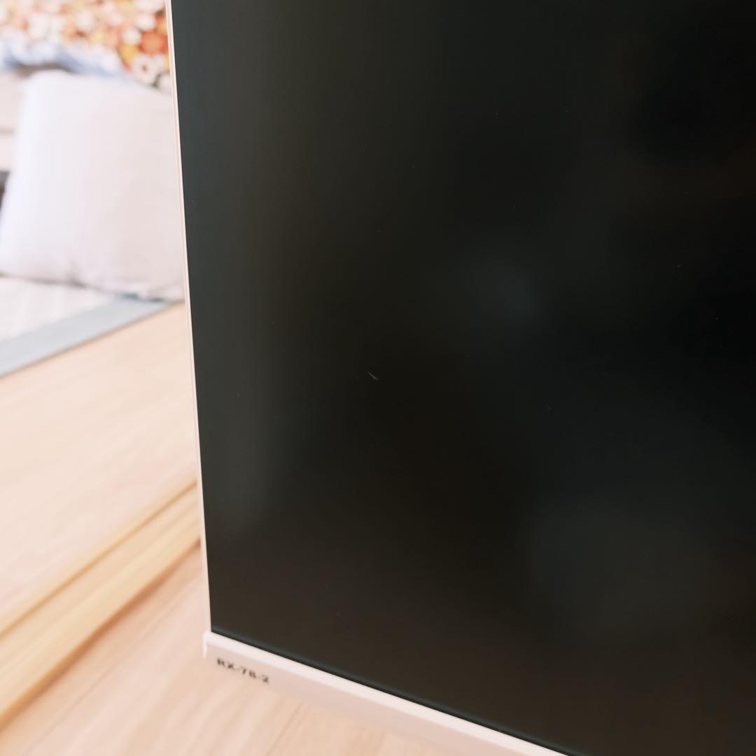 GUNDAM 27インチゲーミングモニター　ASUS