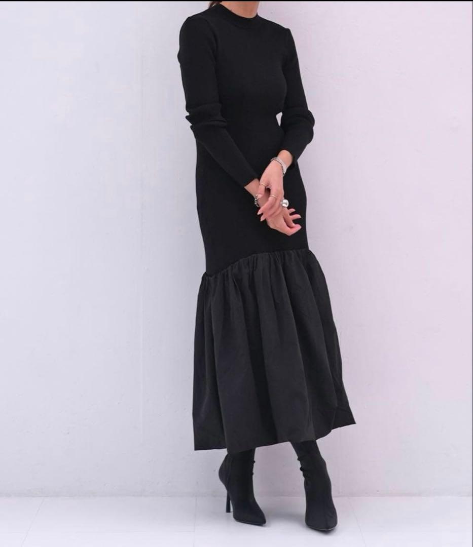 23AW 新品タグ付き　AKTE ヘムバルーンニットワンピース　リブニット