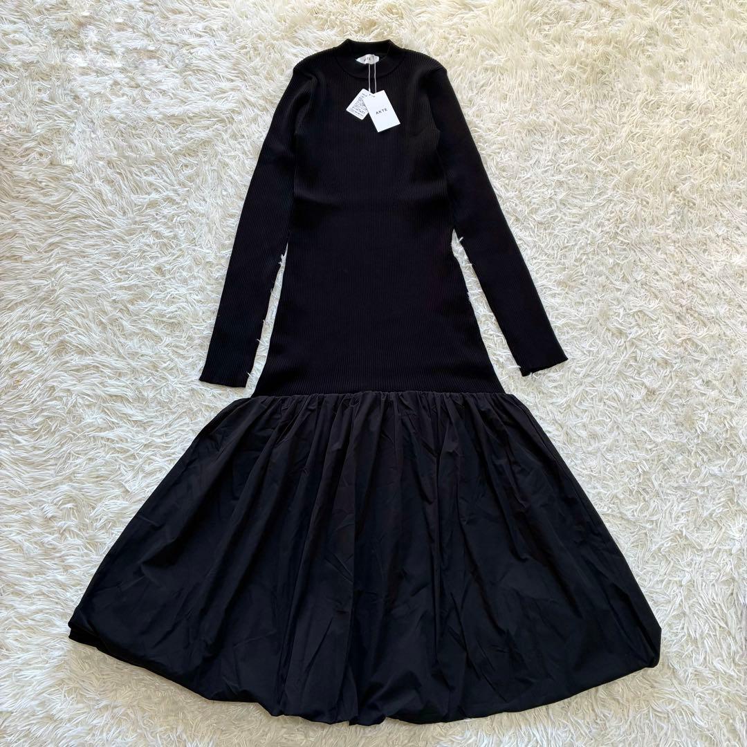 23AW 新品タグ付き　AKTE ヘムバルーンニットワンピース　リブニット