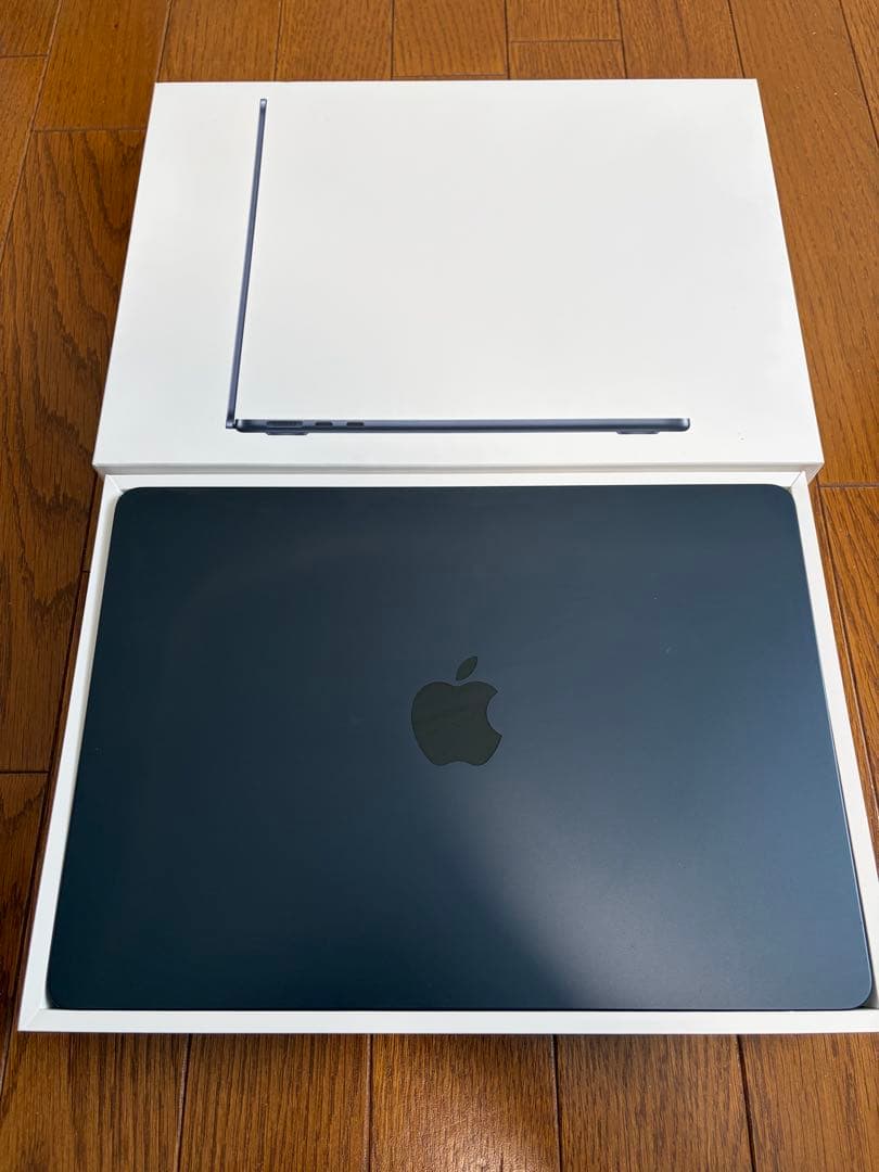 Apple M2 MacBook Air スペースグレー 2022