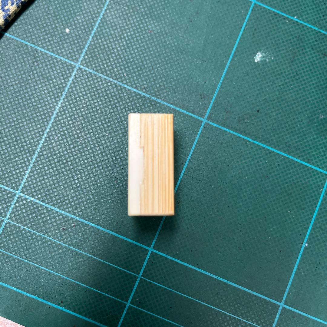 ゲタ牌（大型の象牙製麻雀牌）