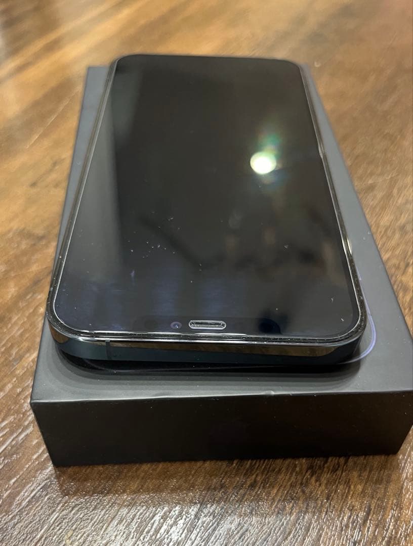 iPhone12 pro max 256GB 美品　Apple SIMフリー