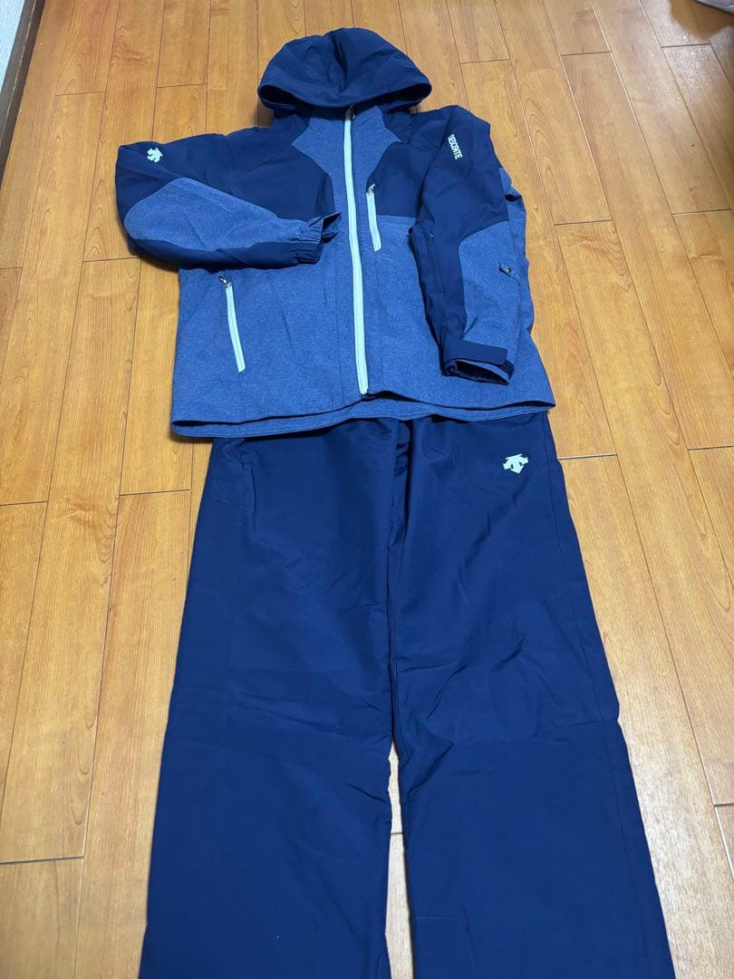 （超美品）DESCENTE ネイビー スキーウェア Lサイズ