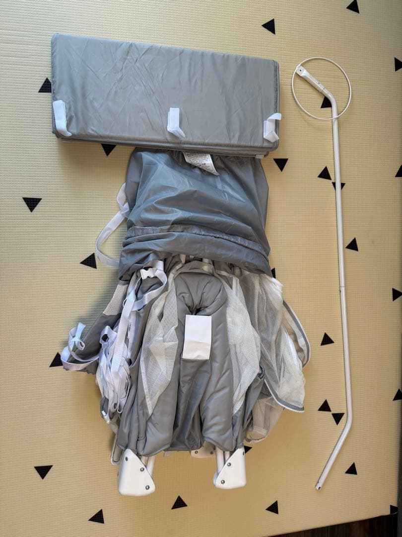 折りたたみ式ベビーベッド 高さ調整可能 0歳〜3歳