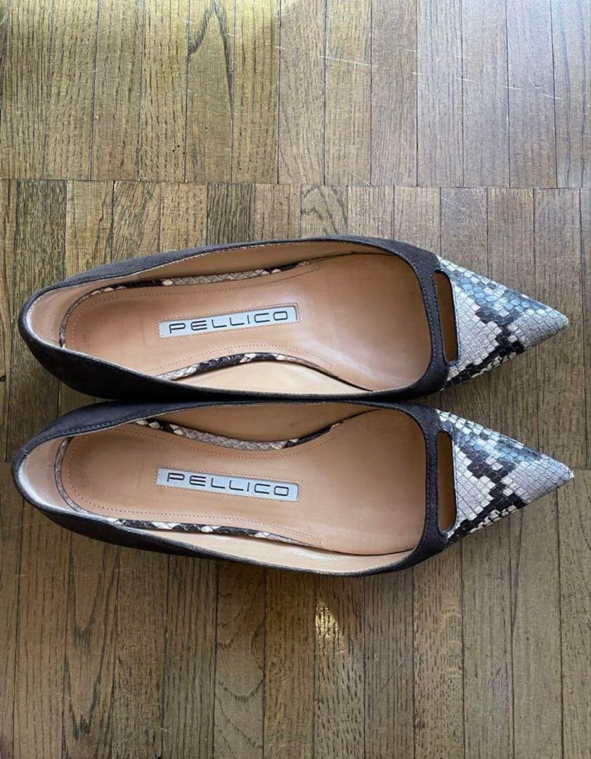 PELLICO パイソン柄 フラットシューズ