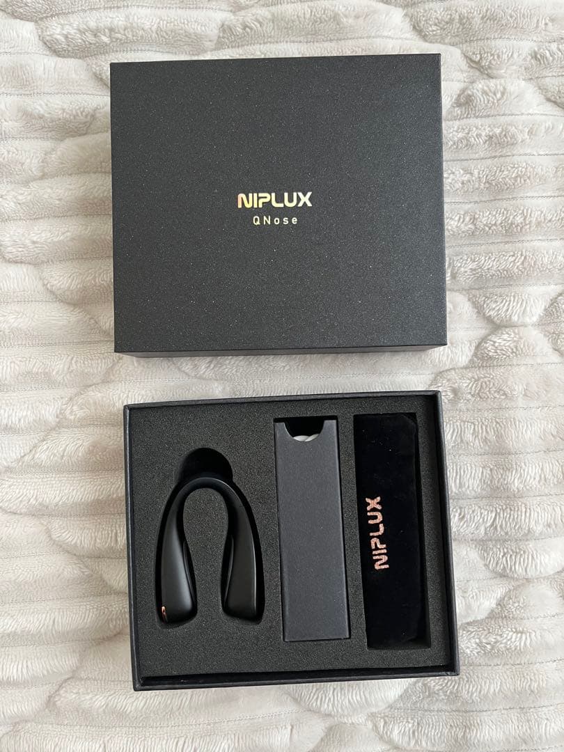 NIPLUX Q Nose EMS美顔器