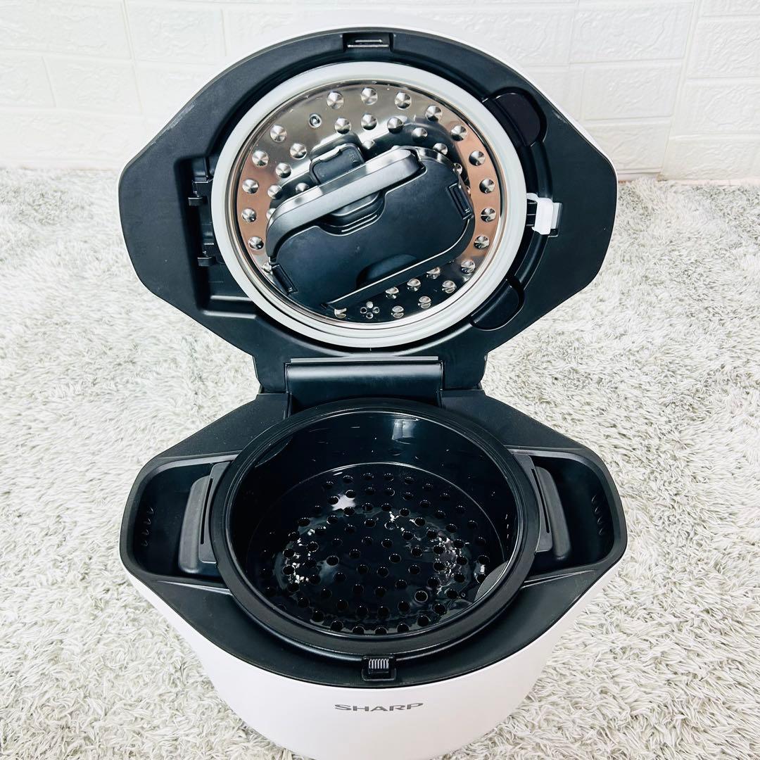 美品 シャープ ヘルシオ 水なし自動調理鍋 KN-HW16G-W ホットクック