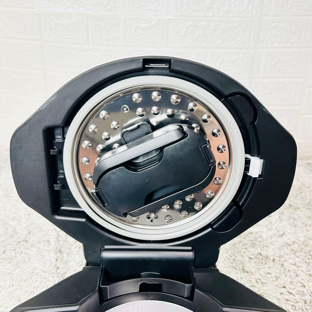 美品 シャープ ヘルシオ 水なし自動調理鍋 KN-HW16G-W ホットクック