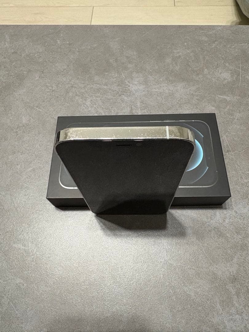 【美品】iPhone 12 Pro シルバー 256GB SIMフリー 付属品付