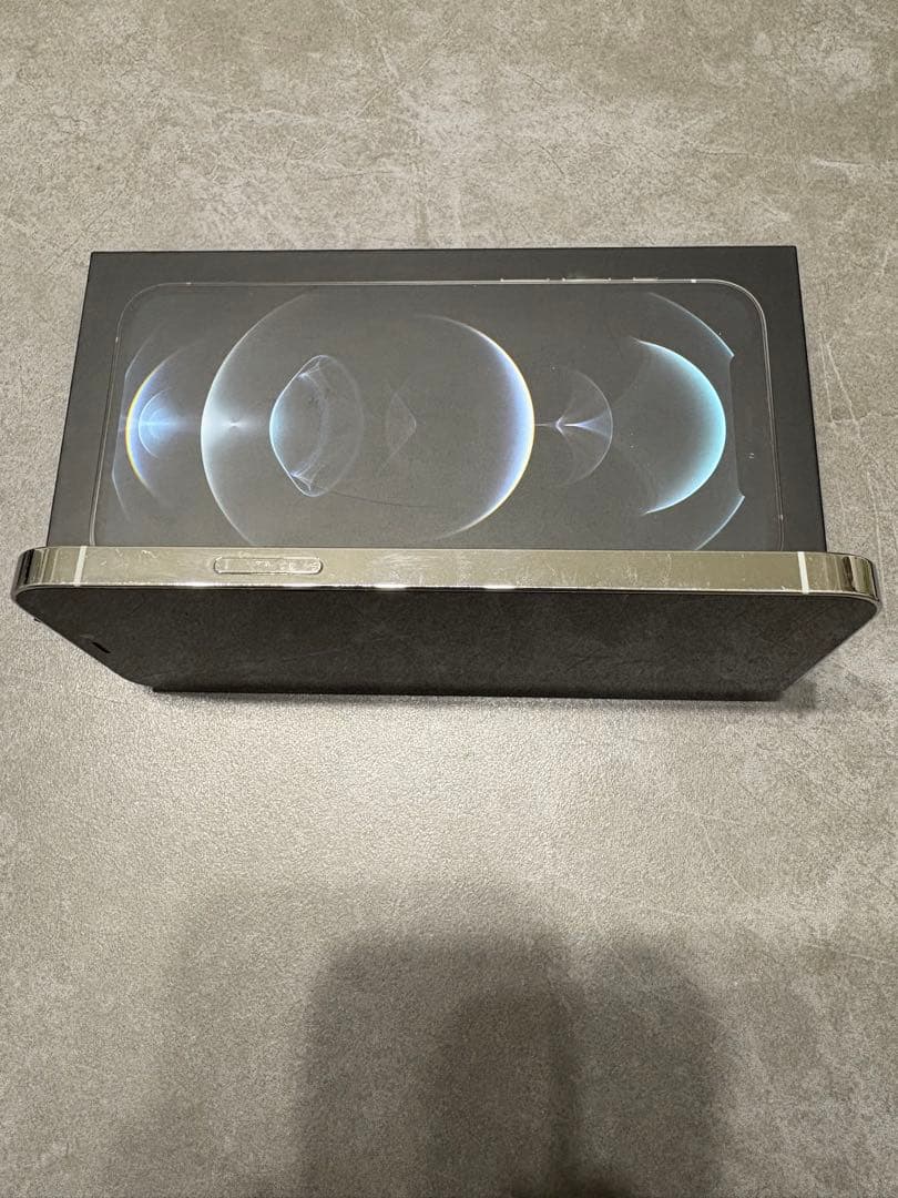 【美品】iPhone 12 Pro シルバー 256GB SIMフリー 付属品付