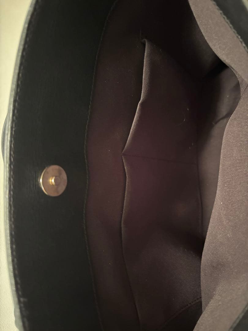 3月期間限定　FURLA トートバッグ 黒 ビジネスバッグ　A4OK 肩掛け可