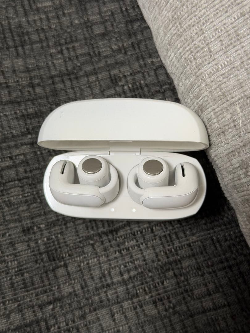 ほぼ新品!!Bose Ultra openワイヤレスイヤホン 本体 ホワイト