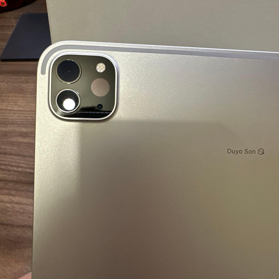 Apple iPad Pro 11インチ + Smart Keyboard