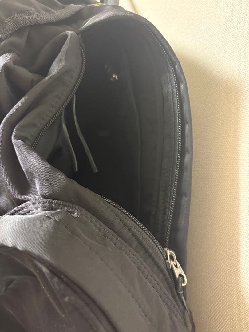 アンダーカバー プラダ型 バックパック