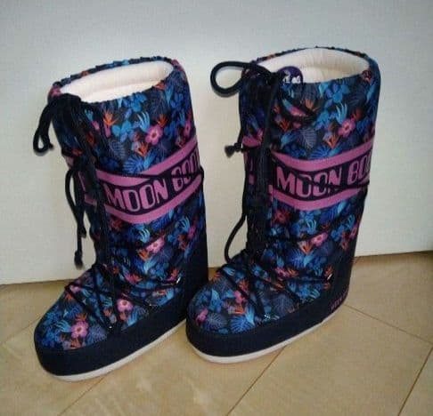 ナタ　　★新品★タグ付き★Moon Boot★アイコンナイロンスノーブーツ