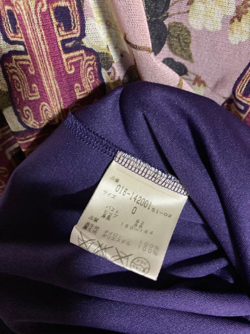 VIVIENNETAM ヴィヴィアンタム　ラティスペオニー柄短冊ワンピース