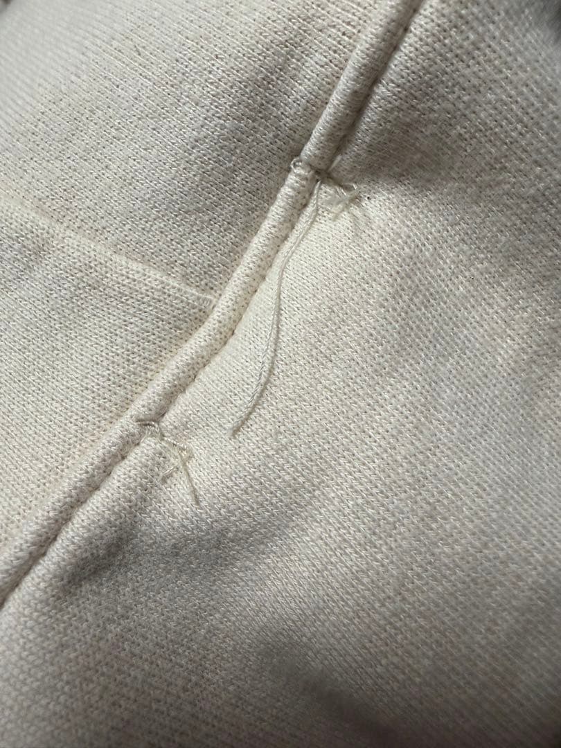 ILLIGO パーカー Sサイズ