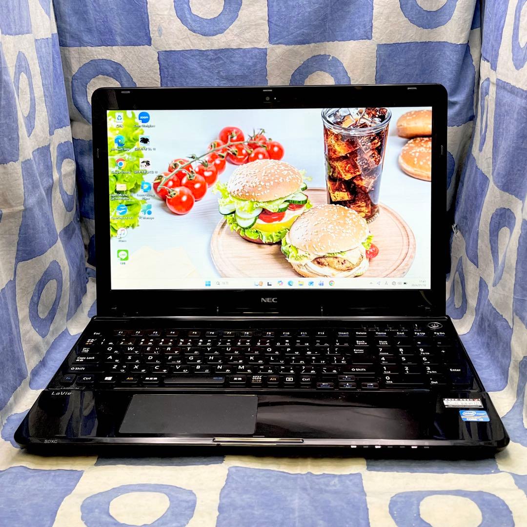 爆速SSD512G&メモリ16G☆i7☆大人な黒♪ブルーレイ&カメラ！Win11