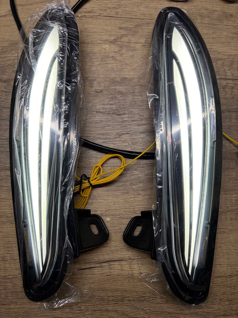 新品未使用　80ハリアー ダクトイルミ　デイライト