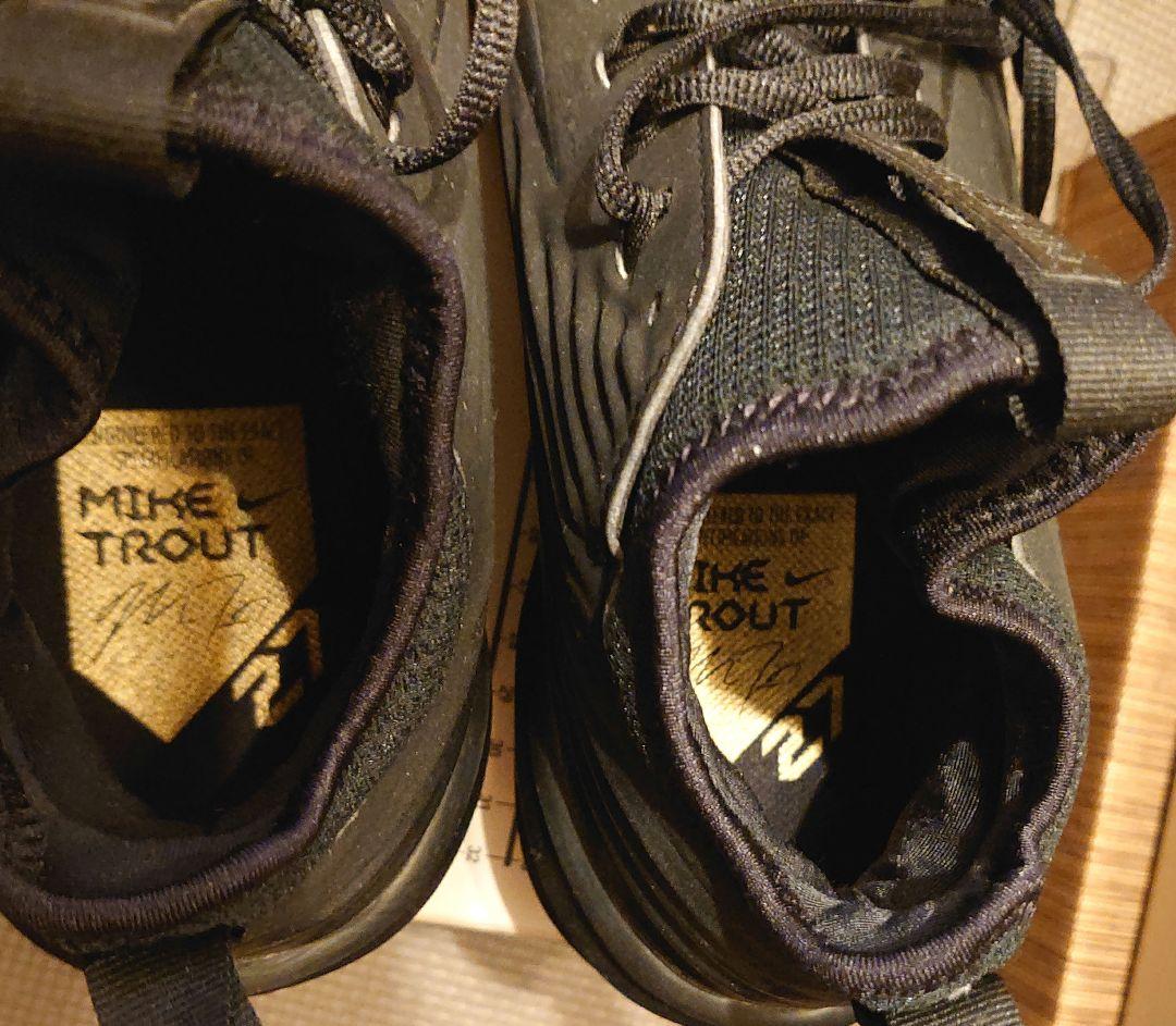 NIKE　ベースボール金具スパイク　トラウトモデル