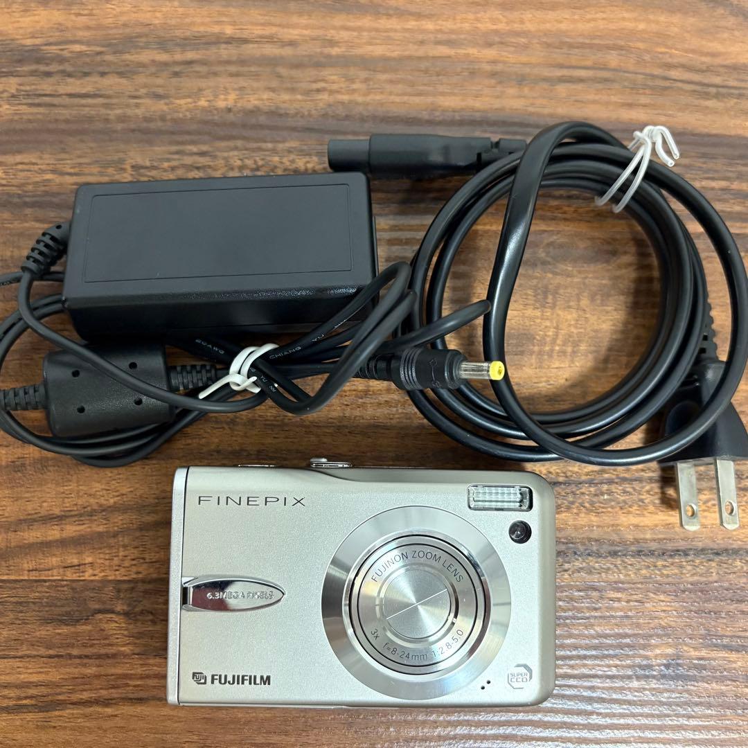 【美品✨】FUJIFILM FinePix F30 コンデジ CCD 作例あり