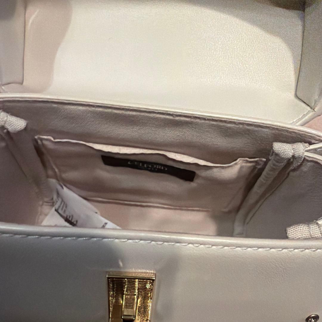 CELFORD ビジュースタッズポシェット アイボリー