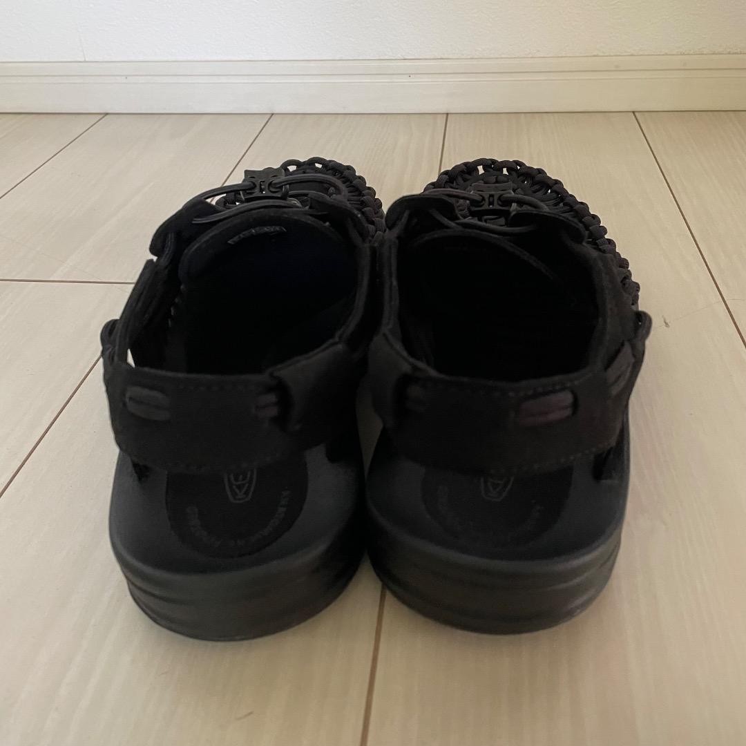 バード様【美品】KEEN UNEEK 　BLACK/BLACK　28.5cm