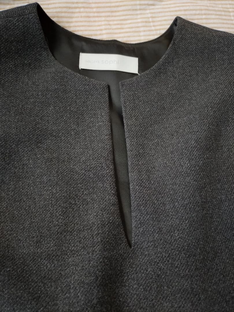 ノーリーズのジレ風ベスト