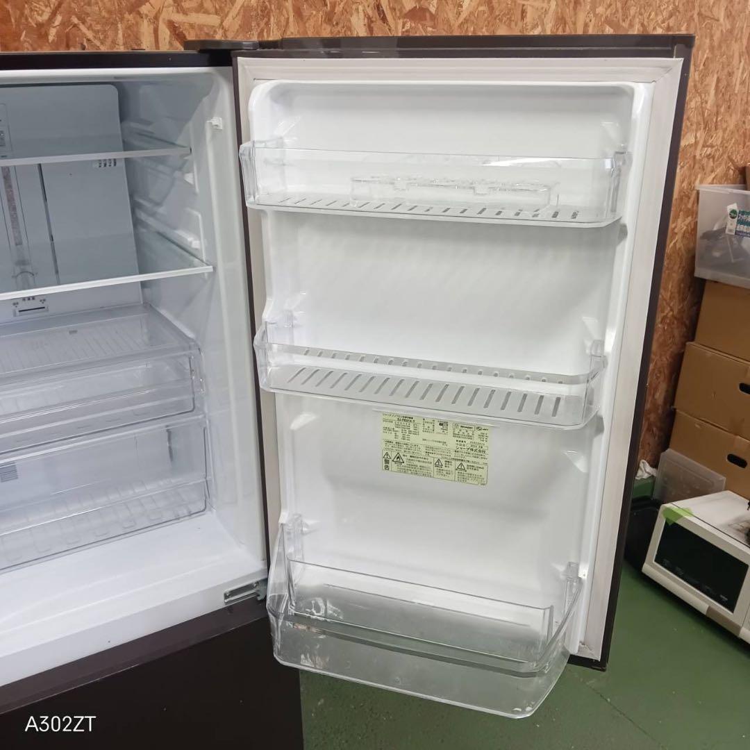 429 SHARP 冷蔵庫　中型　200L〜300L 右開き　美品　関東配送