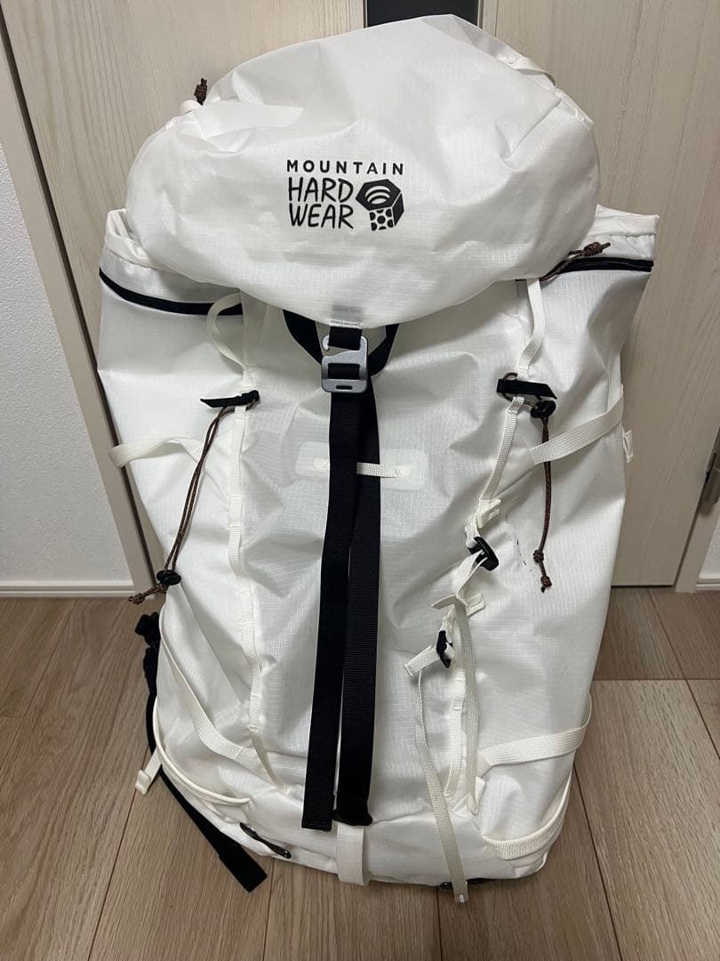 s*c様 マウンテンハードウェア　アルパインライト50 S/Mサイズ