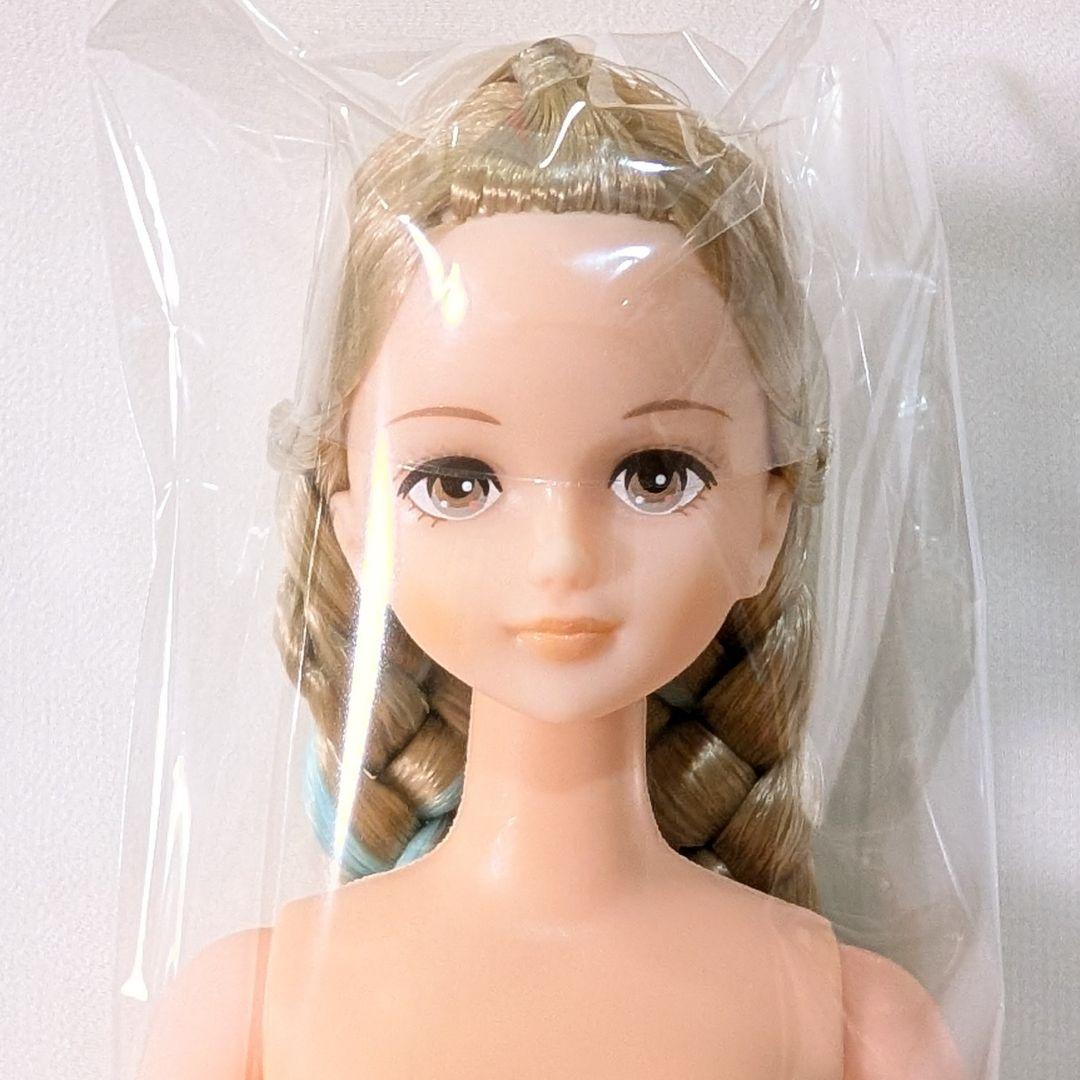 シオン ★新品未開封★ おたのしみドール リカちゃん キャッスル 四つ編み