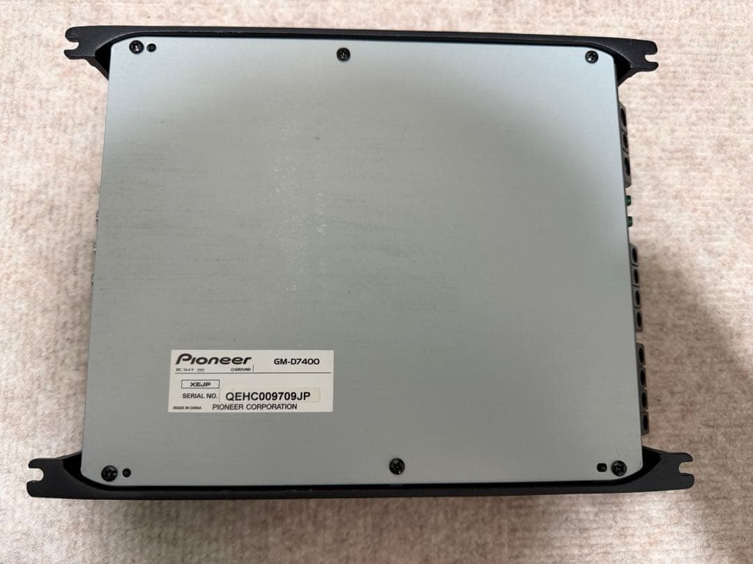 carrozzeria GM-D7400 4チャンネルアンプ②